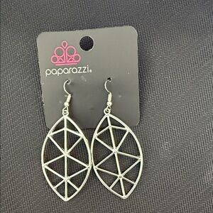 paparazzi Silver Geometric Openwork Leaf Dangle Earrings